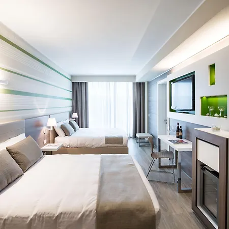 Enjoy Garda Hotel 4*