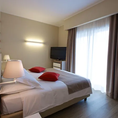Hotel Enjoy Garda