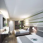 Enjoy Garda Otel 4*