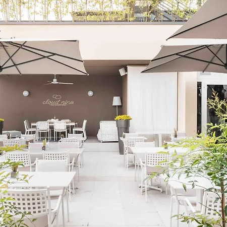 エンジョイ ガルダ 4*