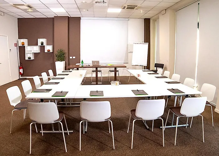 Enjoy Garda מלון פסקיארה דל גארדה